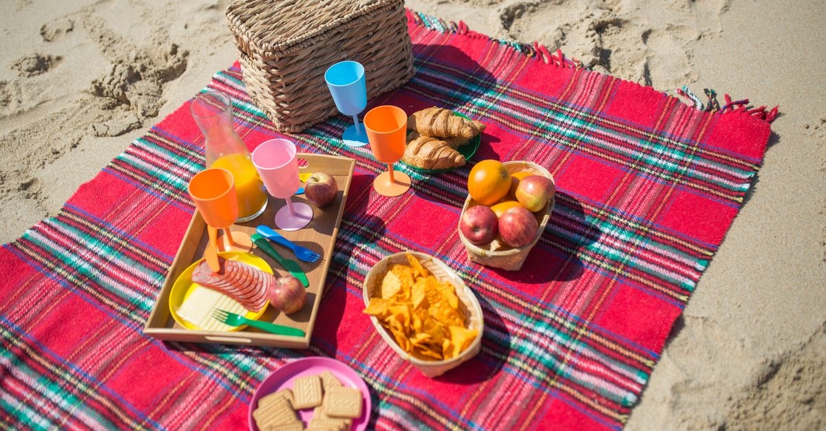 Stwórz przytulną strefę piknikową z osłoną: od planu po pierwszy kęs